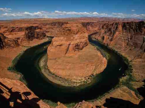 A view of a horseshoe river bend in a canyon