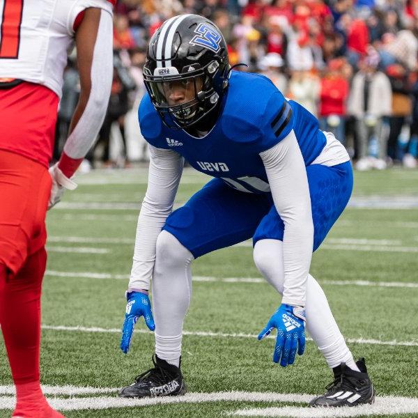 Grand Valley player lines up across from an opponent