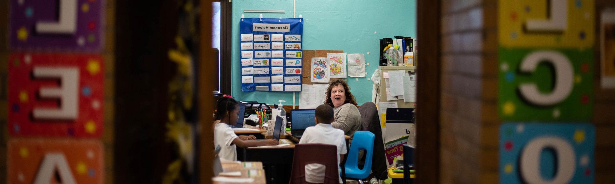 Teacher with her class.